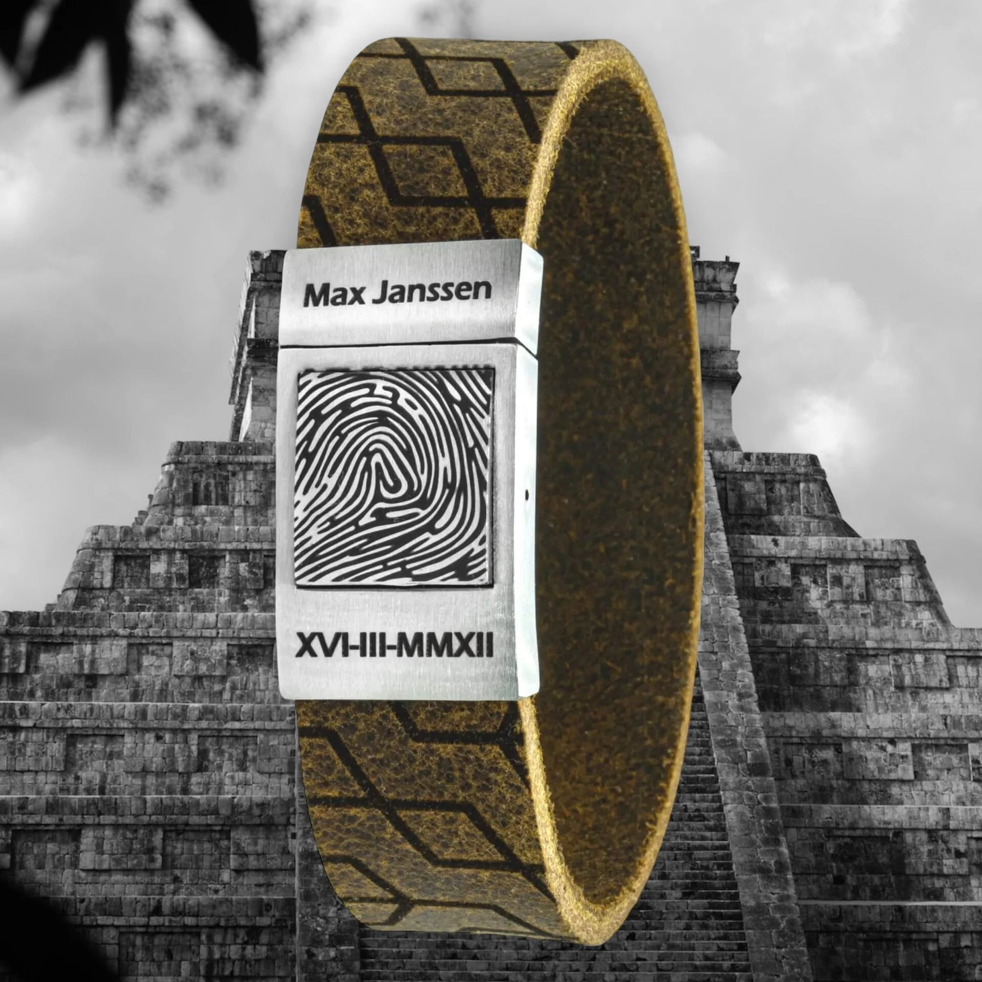 Mayans - Eigenes Fingerabdruckarmband aus Vintage-Leder